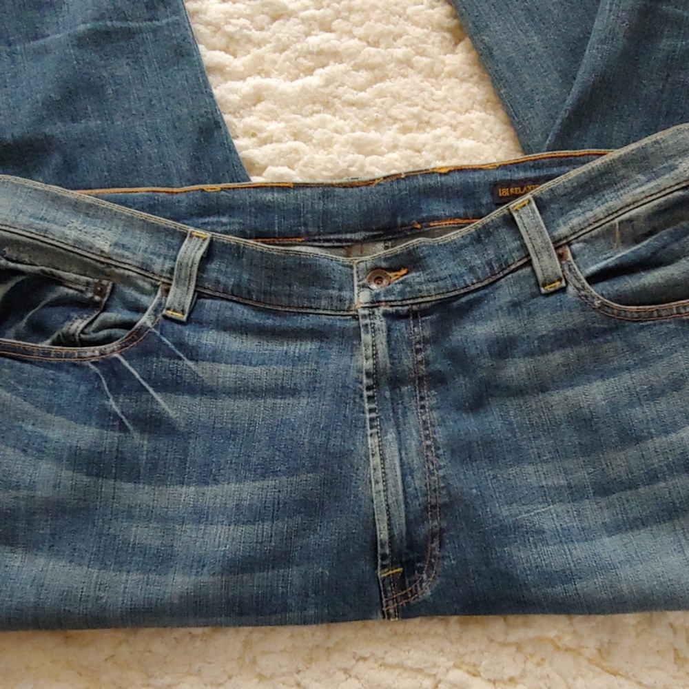 SOLDMen's Lucky Brand Relaxed Straight Jeans 46x30 - Picture 2 of 4